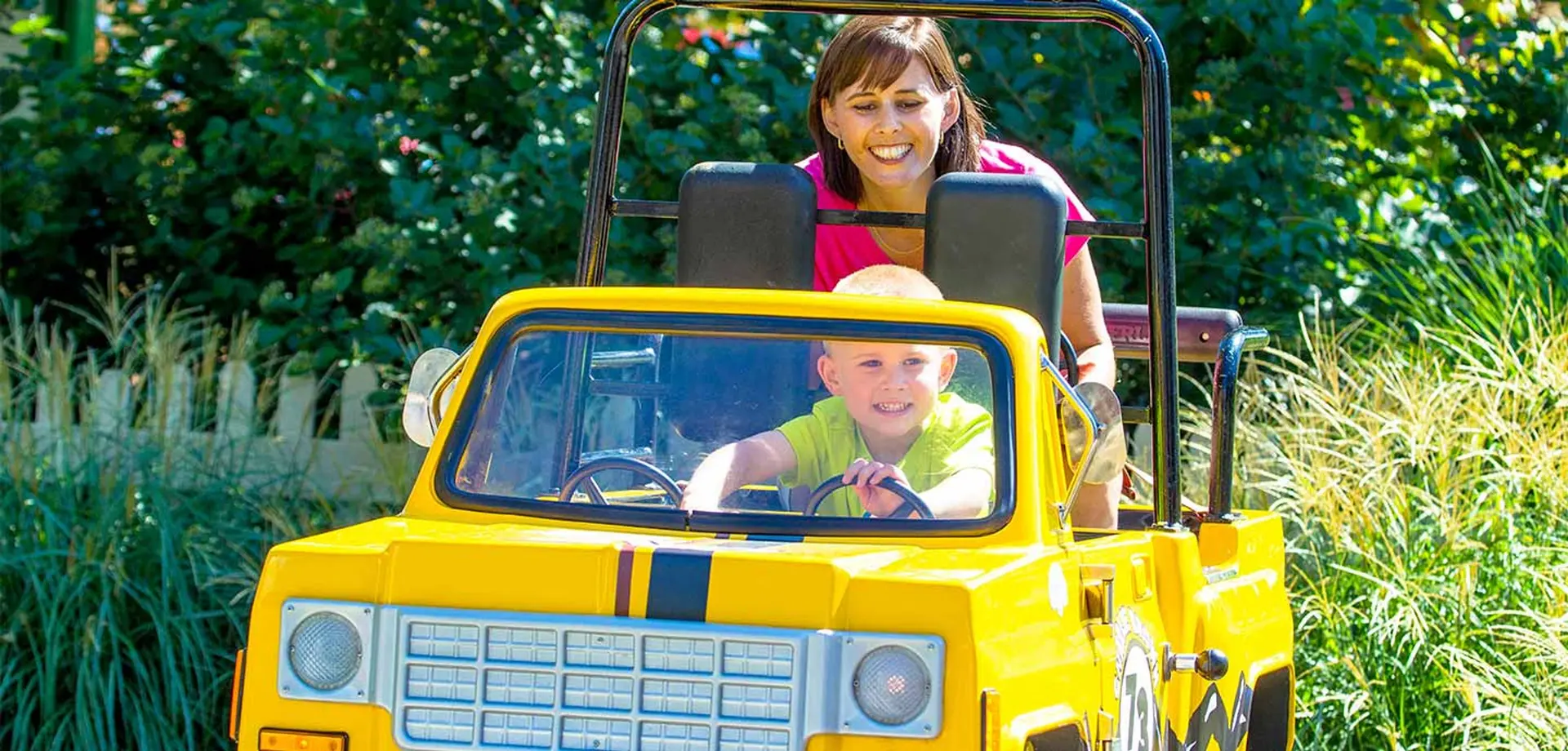 PEANUTS<sup>™</sup> Road Rally